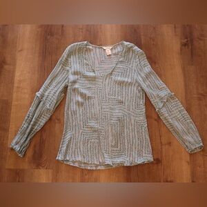 Sundance Sheer Patterned Blouse in Soft Green/ blue floral